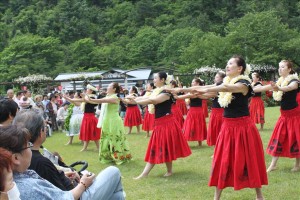 フィナーレは「虹を」で。